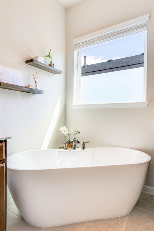 Building Photo - 8313 Silhouette St