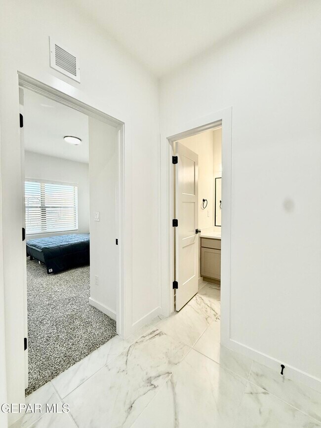 Building Photo - 15052 DESTINATION