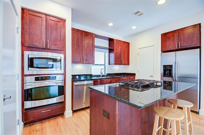 Building Photo - 4505 Eigel St