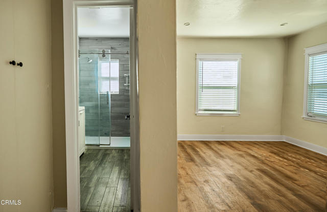 Building Photo - 621 Hewitt St