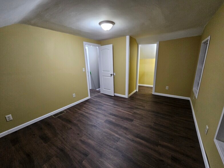 Building Photo - 7381 Owasco Rd