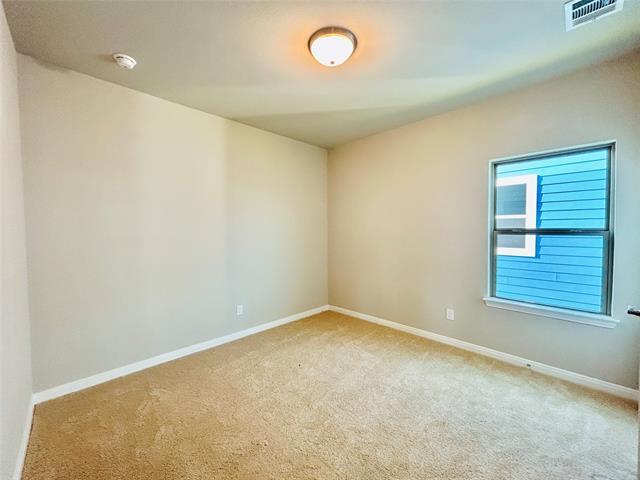 Building Photo - 2204 Fairwater Mews