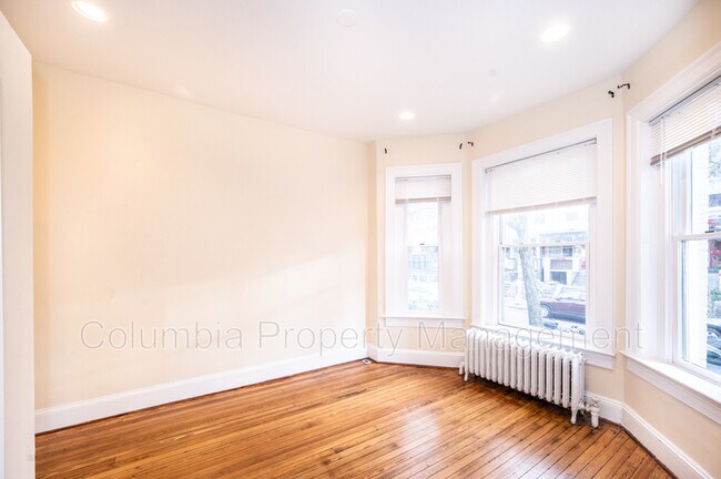 Building Photo - 1713 Euclid St NW