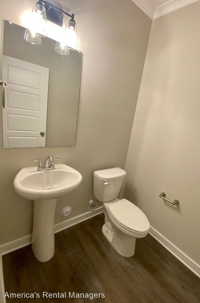 Building Photo - 3 br, 2.5 bath House - 236 Creek Run Way