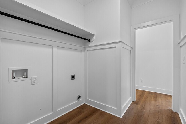 Building Photo - 165 Cripps Ln