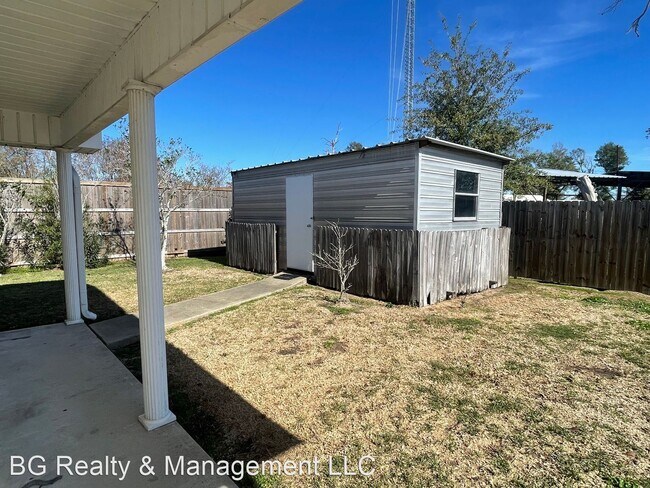 Building Photo - 3 br, 2 bath House - 1310 E Holly Hill Cir