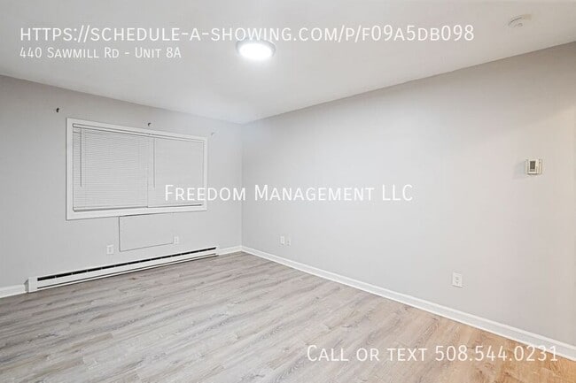 Building Photo - 440 Sawmill Rd