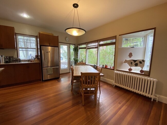 Building Photo - 153 Upland Rd