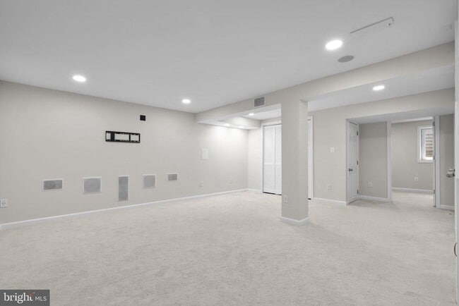 Building Photo - 2407 Alsop Ct