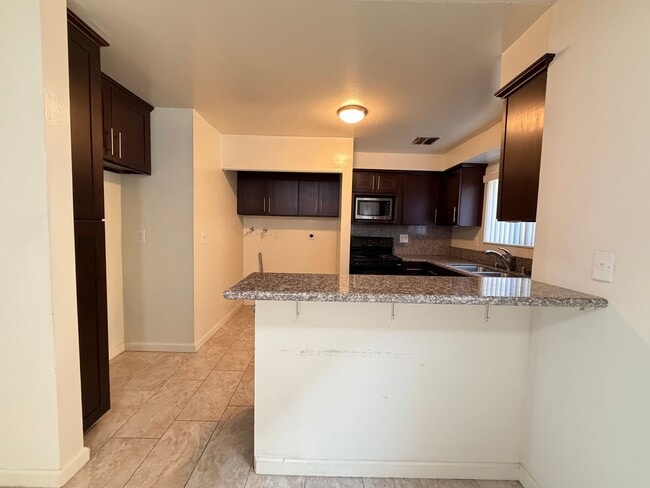 Building Photo - 4115 Hilaria Way