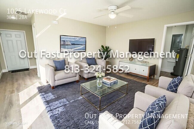 Building Photo - 1025 Lakewood Ct