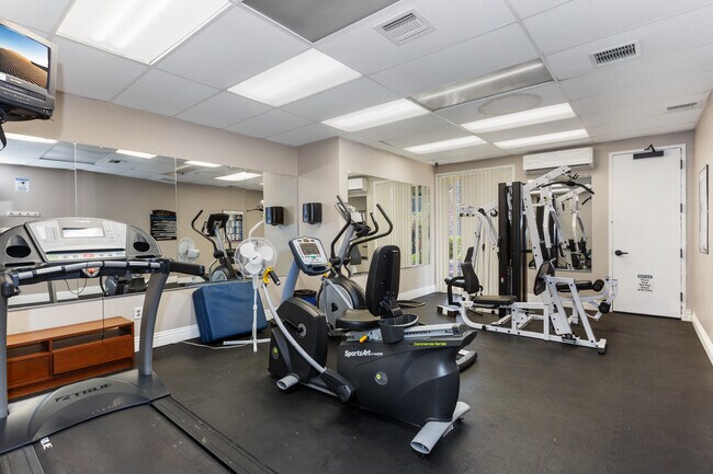 Building Photo - 6416 Friars Rd