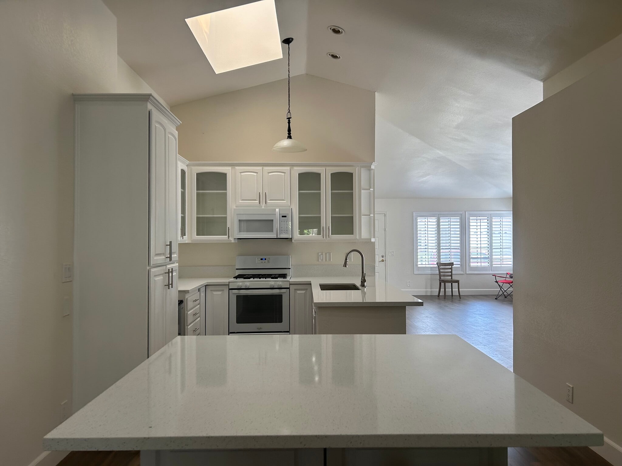 Building Photo - 2034 Riverbirch Dr