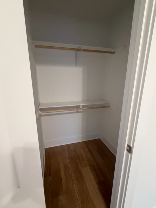 Building Photo - 213 W Palmetto St