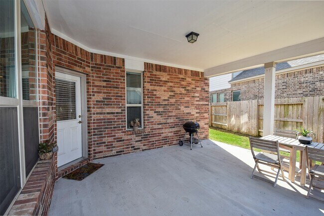 Building Photo - 6427 Addlestone Ridge Ln