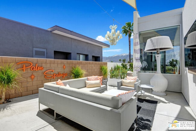 Building Photo - 949 Bernardi Ln