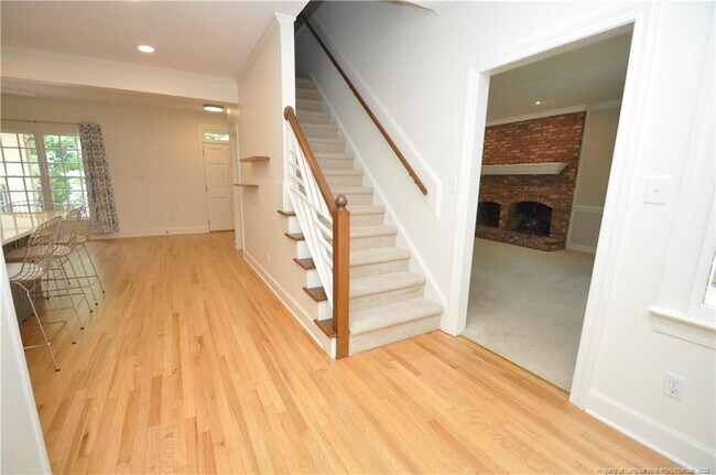 Building Photo - 6121 Chowning Ct
