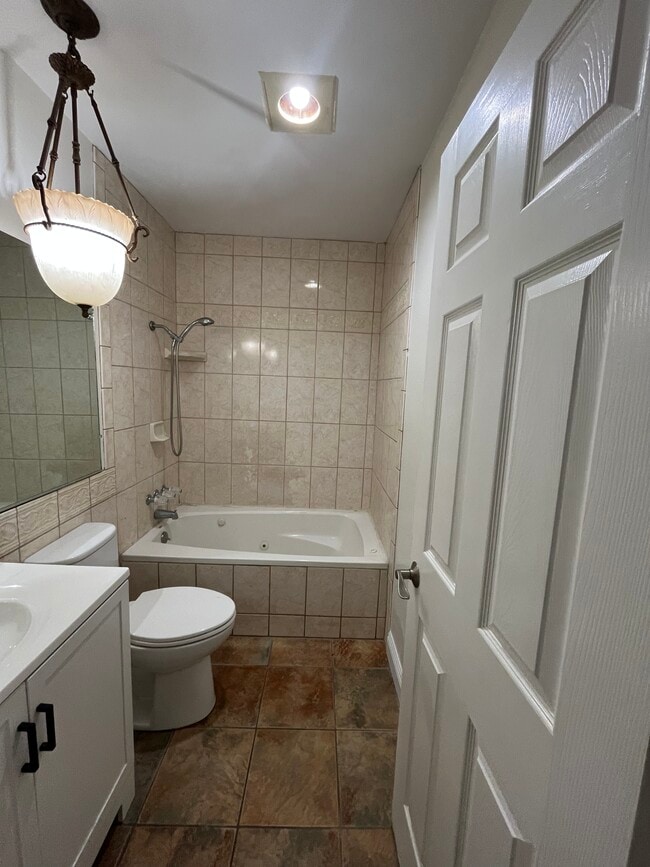 Building Photo - 12727 Shenley St