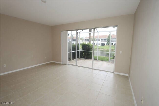 Building Photo - 1172 Oxford Ln