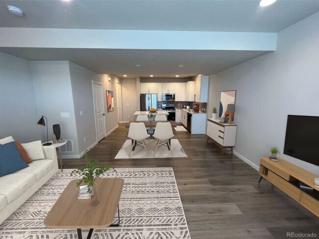 Building Photo - Modern 3 Bed 3 Bath Townhome off of N Carefree and Tutt!!! **Built in 2023**