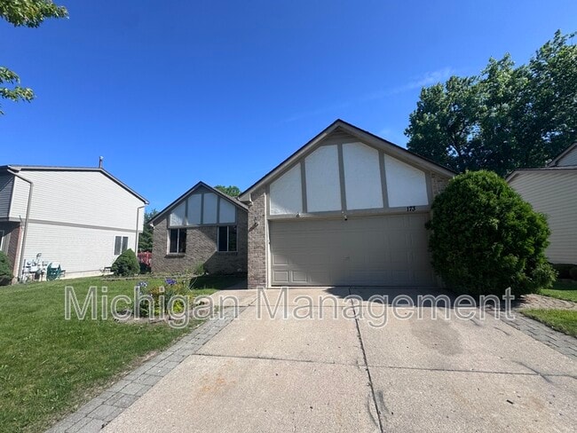 Building Photo - 173 Algansee Dr