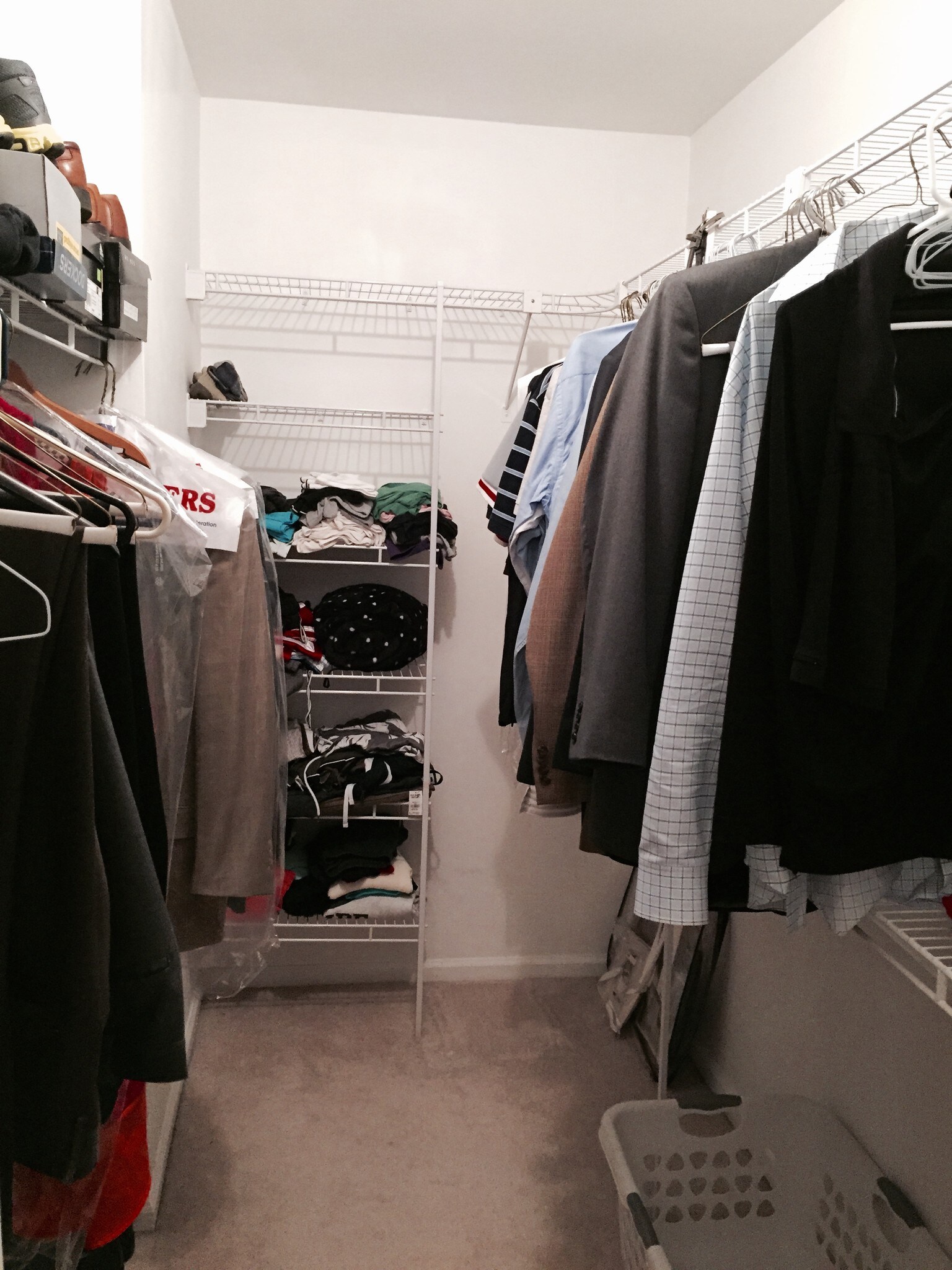 Large Walk-In Master Bedroom Closet - 2016 Foxmeadow Dr