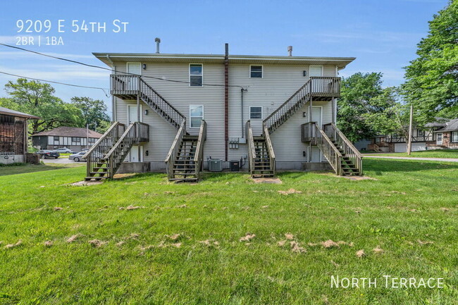 Building Photo - ? Revamped 2BR in Raytown – Your New Spot ...