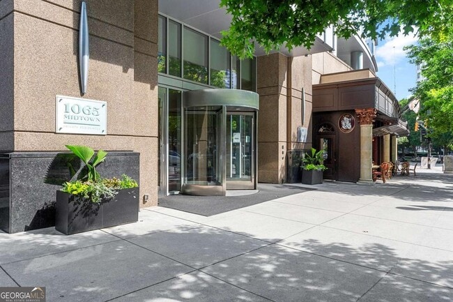 Building Photo - 1065 Peachtree St NE
