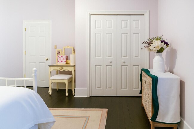 Building Photo - 1022 Wise St