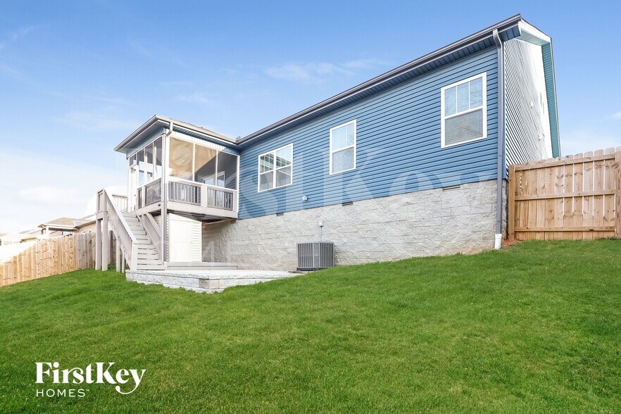 Building Photo - 1136 Eagles Nest Ln