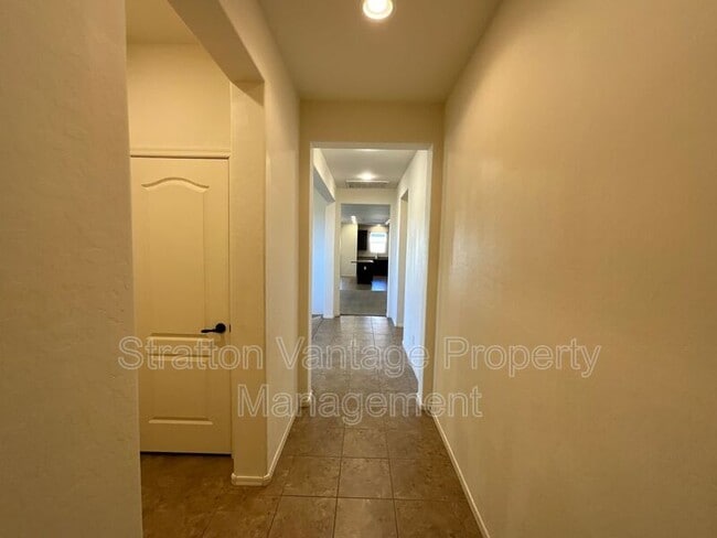 Building Photo - 3432 E Russell St