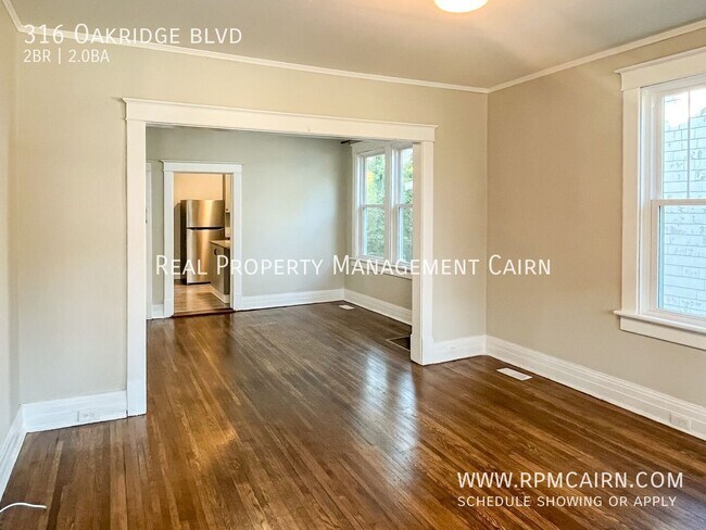 Building Photo - 316 Oakridge Blvd