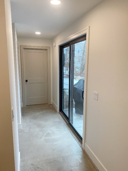 Building Photo - 7277 Yellowstone Dr