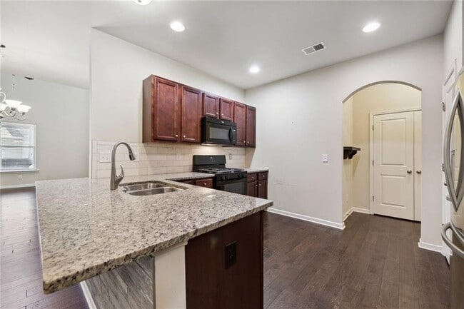 Building Photo - 3554 Village Enclave Ln