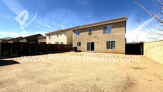 Building Photo - 9495 Apricot Ct