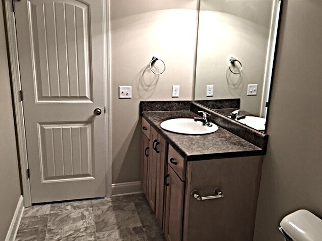 Building Photo - 306 Crabapple Cir