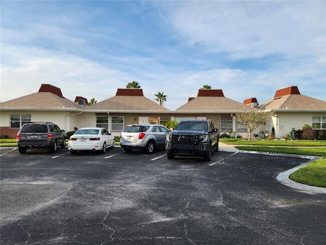 Building Photo - 4347 Tahitian Gardens Cir