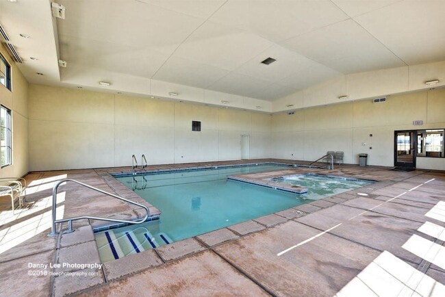 Building Photo - Short term lease! Coral Canyon on Golf Course with POOL- FURNISHED & UNFURISNHED OPTION