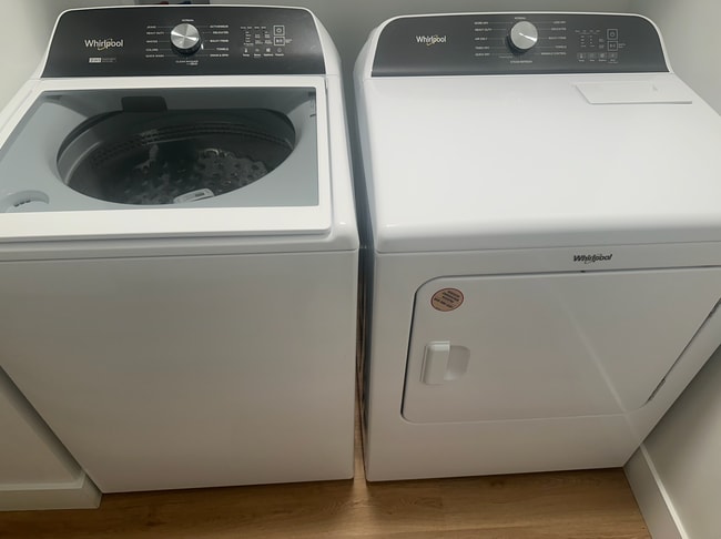 Building Photo - 33 N 460 W