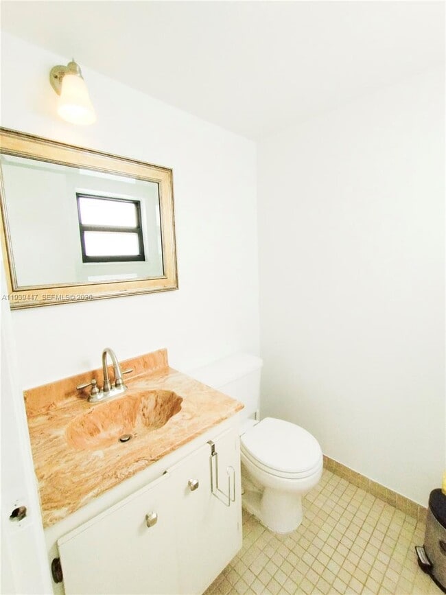 Building Photo - 7734 Balboa St