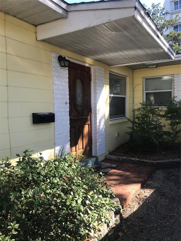 Building Photo - 2516 W Palm Dr