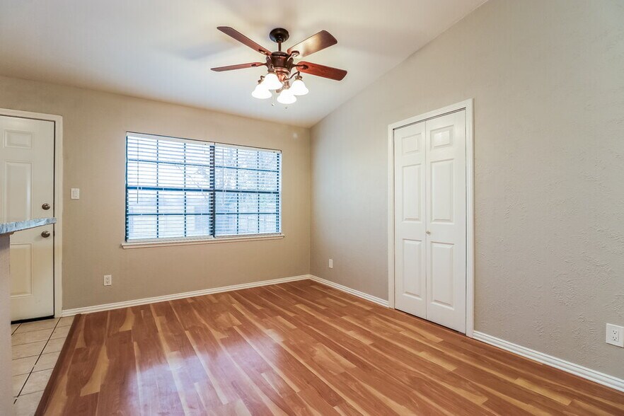 Building Photo - 6615 Springfield Dr