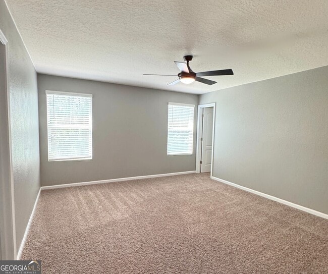 Building Photo - 164 Ashwood Cir