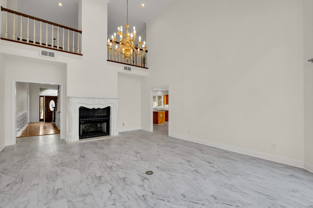 Building Photo - 415 Megan Ln