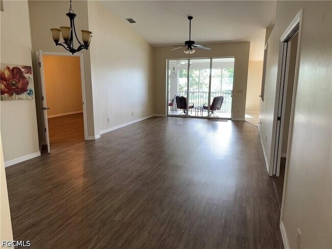 Building Photo - 14860 Crystal Cove Ct