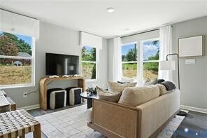 Building Photo - 3501 Perrin Dr