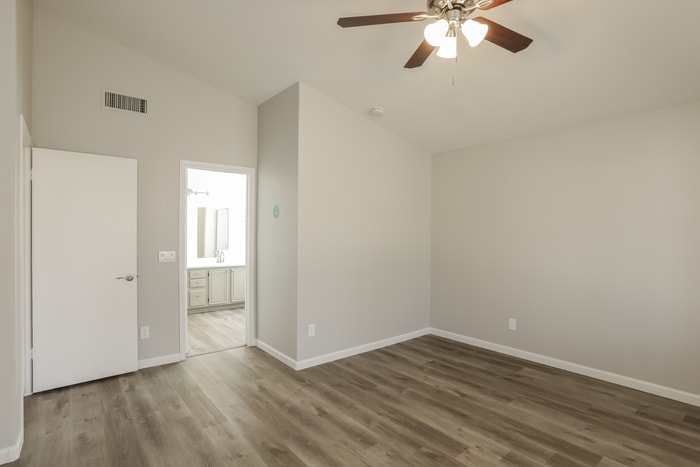 Building Photo - 15850 N 32nd Way