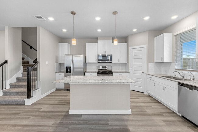 Building Photo - 1514 Blue Acer Dr