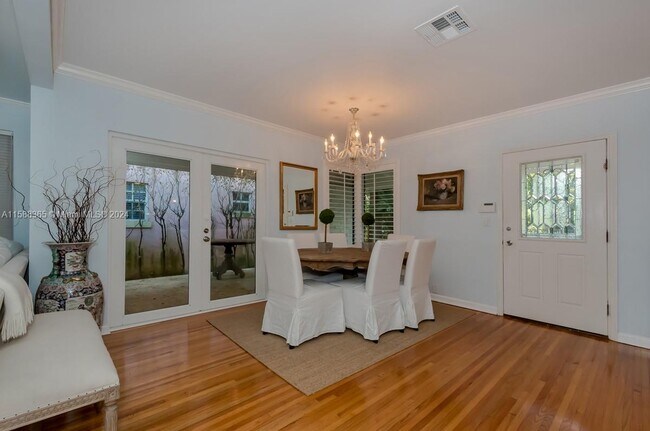 Building Photo - Altara Avenue, Coral Gables, FL 33146 - 3 ...