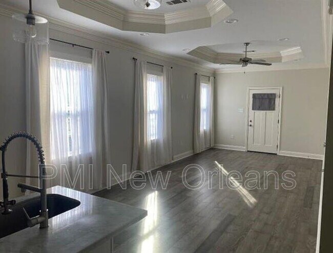 Building Photo - Single Family Home